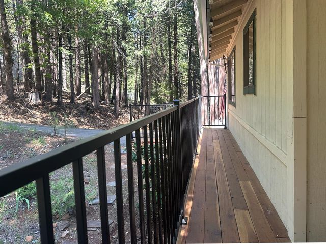 4331 Mountain Lake Ct, Pollock Pines, CA 95726