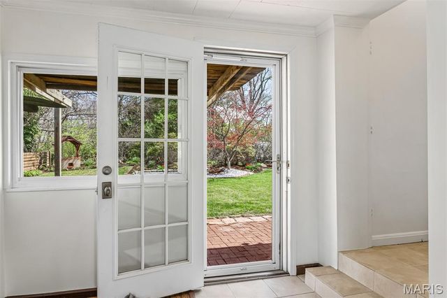 1218 Culverhill Drive, Webster Groves, MO 63119