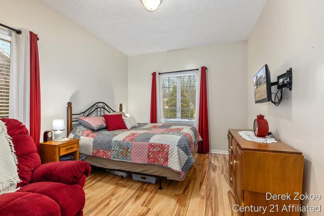 1816 Tiffany Shores Court, Holland, MI 49424