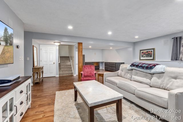 1816 Tiffany Shores Court, Holland, MI 49424