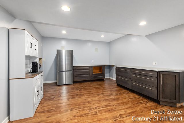 1816 Tiffany Shores Court, Holland, MI 49424