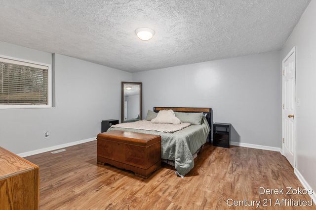 1816 Tiffany Shores Court, Holland, MI 49424