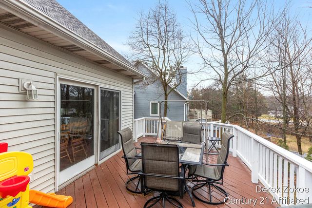 1816 Tiffany Shores Court, Holland, MI 49424