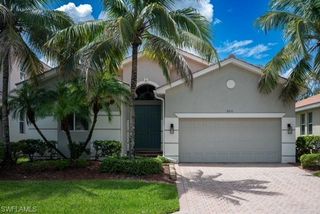 8610 SUMNER AVE, Fort Myers, FL 33908