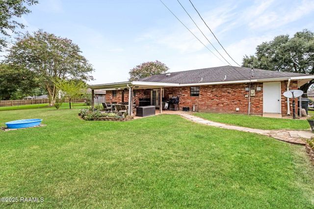 2434 Herbert Drive, Opelousas, LA 70570