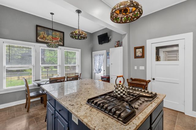 603 N Montgomery, Gilmer, TX 75644