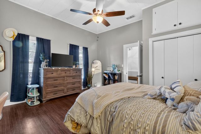 603 N Montgomery, Gilmer, TX 75644
