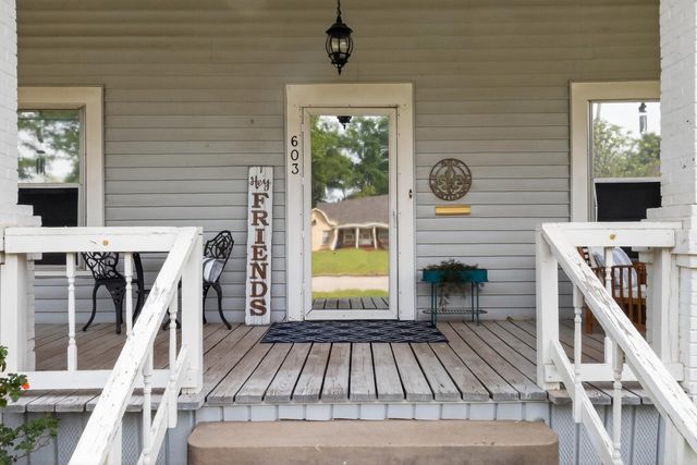 603 N Montgomery, Gilmer, TX 75644