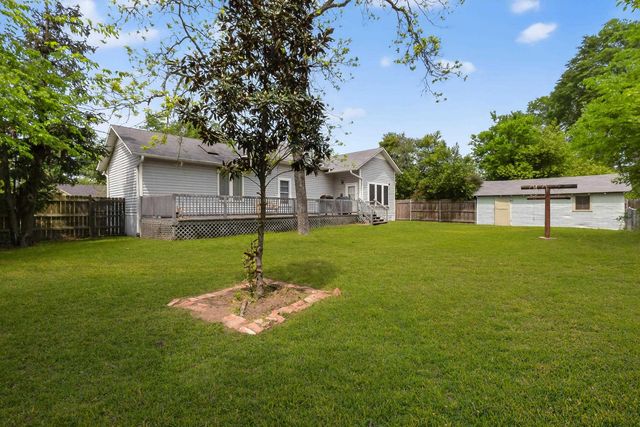 603 N Montgomery, Gilmer, TX 75644