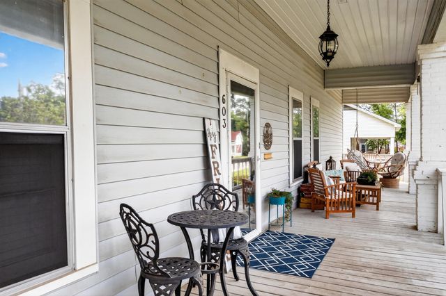 603 N Montgomery, Gilmer, TX 75644