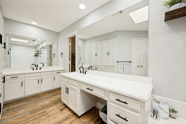 3823 Rochelle Drive, Arlington, TX 76016