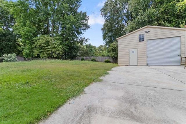 2323 Emerald Falls Drive, Decatur, GA 30035