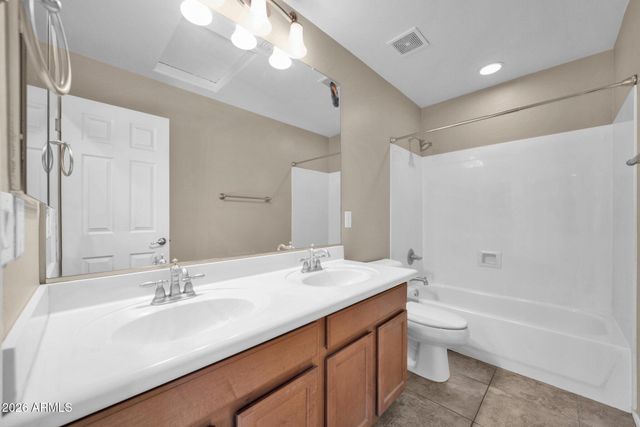 10281 W CARLOTA Lane, Peoria, AZ 85383
