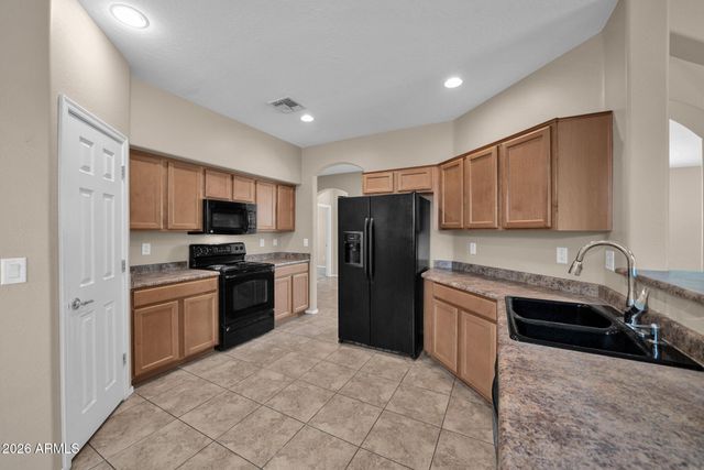 10281 W CARLOTA Lane, Peoria, AZ 85383