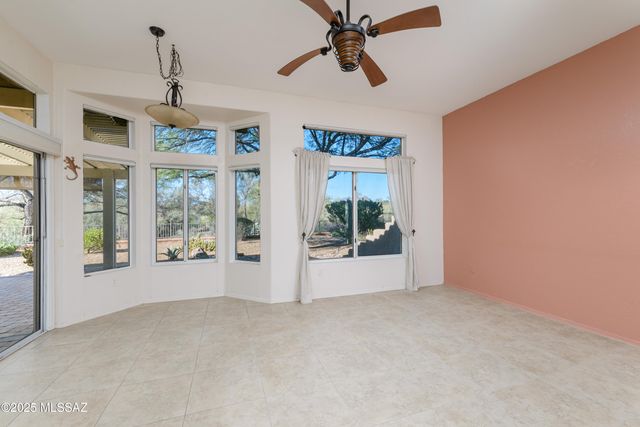 14393 N Lost Arrow Drive, Oro Valley, AZ 85755