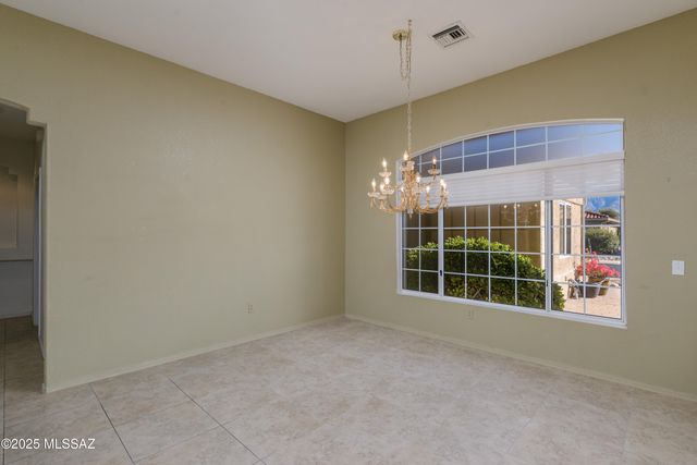 14393 N Lost Arrow Drive, Oro Valley, AZ 85755