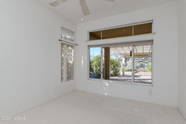 14393 N Lost Arrow Drive, Oro Valley, AZ 85755