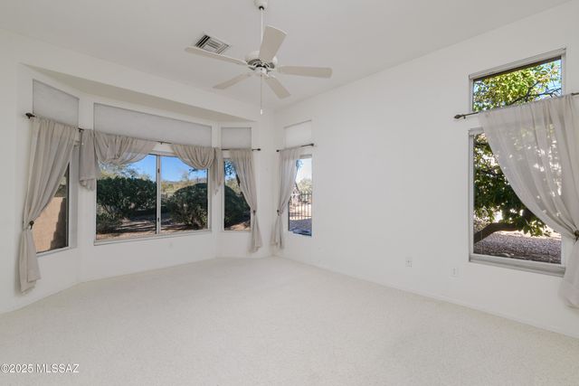 14393 N Lost Arrow Drive, Oro Valley, AZ 85755