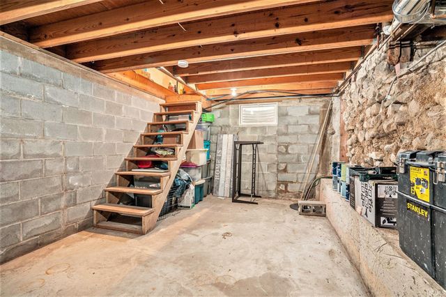 3231 Sycamore Road, Walkerton, IN 46574