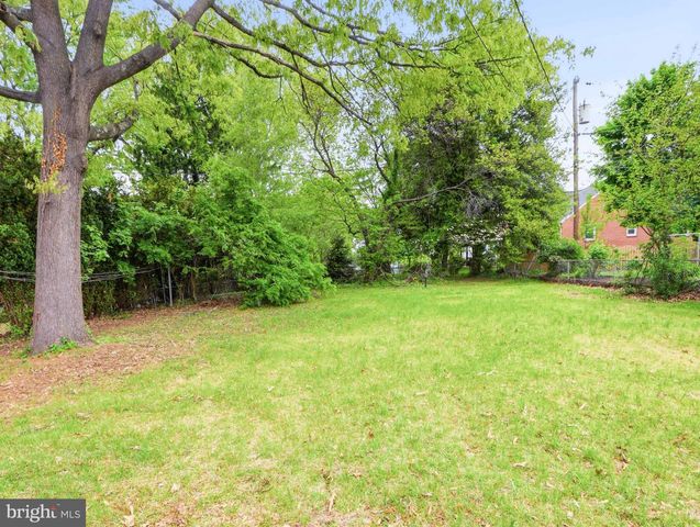 812 GLENVIEW AVE, Glen Burnie, MD 21061