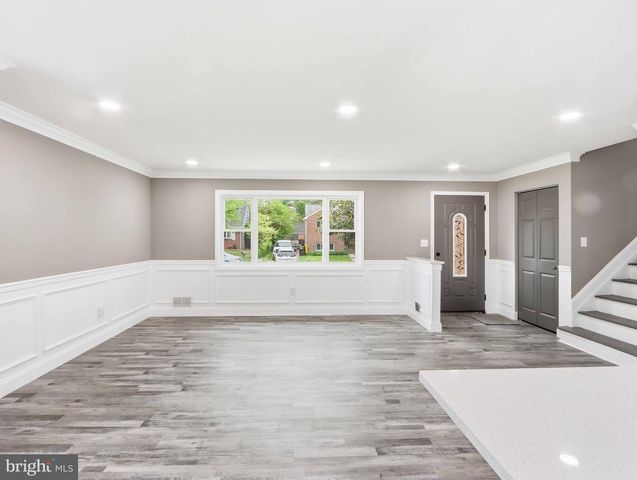 812 GLENVIEW AVE, Glen Burnie, MD 21061