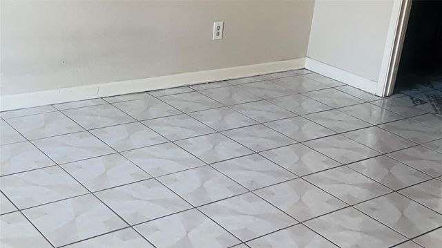 9797 Leawood Boulevard 1407, Houston, TX 77099