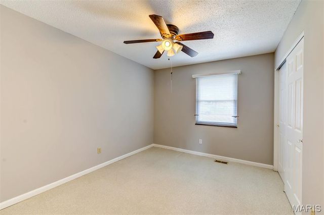 813 Edgewood Drive, Lake St Louis, MO 63367