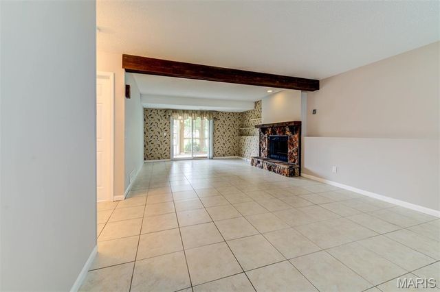 813 Edgewood Drive, Lake St Louis, MO 63367