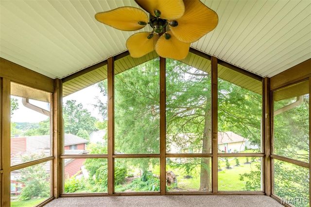 813 Edgewood Drive, Lake St Louis, MO 63367