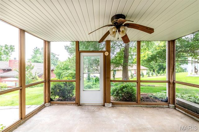 813 Edgewood Drive, Lake St Louis, MO 63367