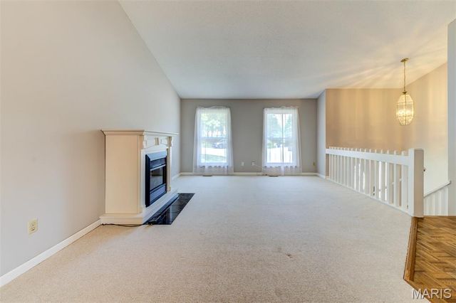 813 Edgewood Drive, Lake St Louis, MO 63367