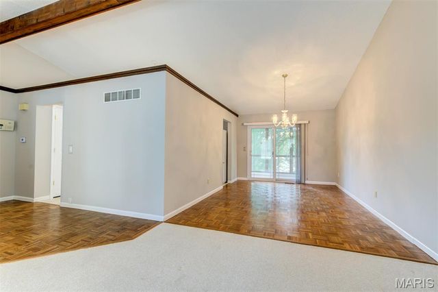 813 Edgewood Drive, Lake St Louis, MO 63367