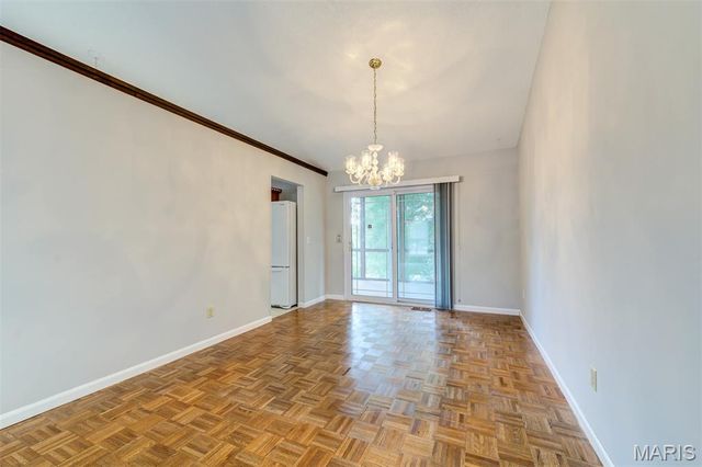 813 Edgewood Drive, Lake St Louis, MO 63367