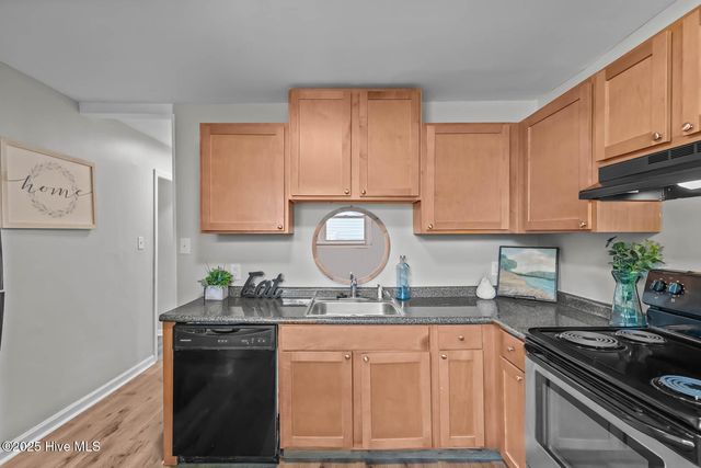 426 Nelson Drive, Jacksonville, NC 28540