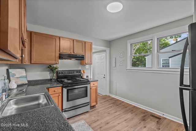 426 Nelson Drive, Jacksonville, NC 28540