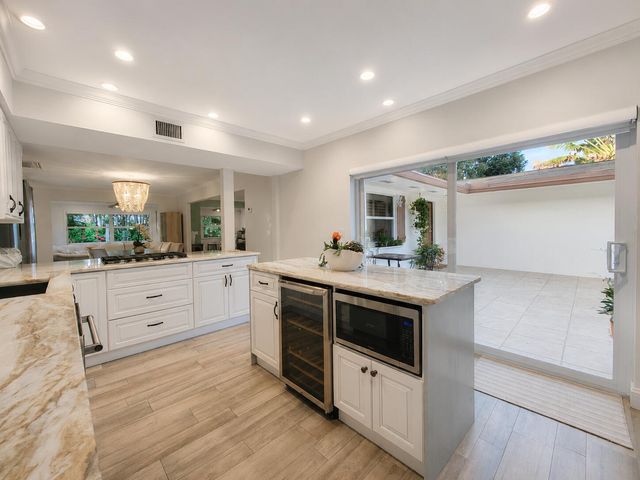 4201 Fillmore Street, Hollywood, FL 33021