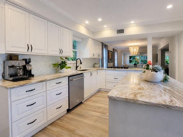 4201 Fillmore Street, Hollywood, FL 33021