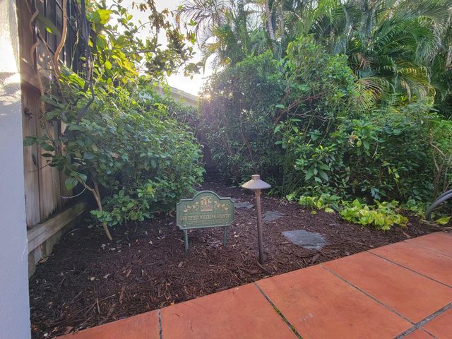 4201 Fillmore Street, Hollywood, FL 33021