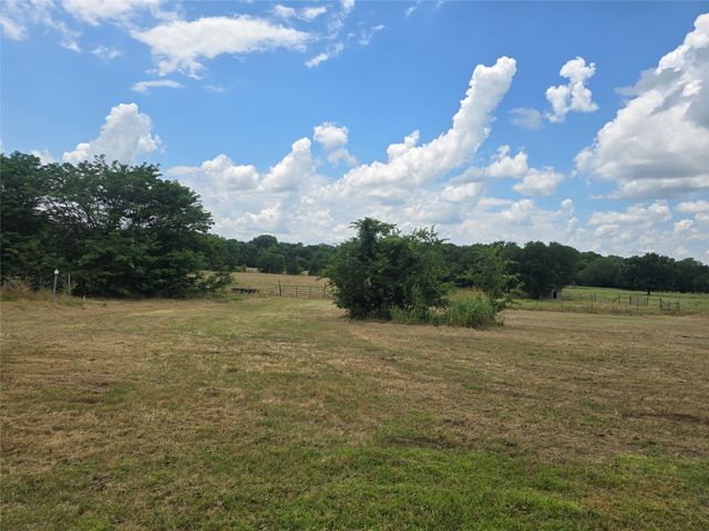 2225 County Road 700, Farmersville, TX 75442