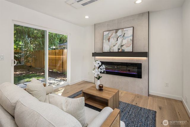 3847 NE 88th Street, Seattle, WA 98115