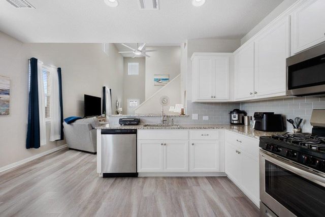 221 Frederick DR, Georgetown, TX 78626