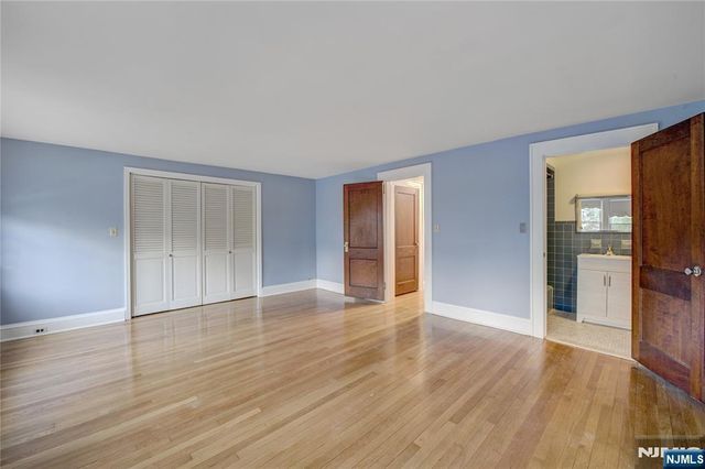 348 Orchard Terrace 2, Bogota, NJ 07603