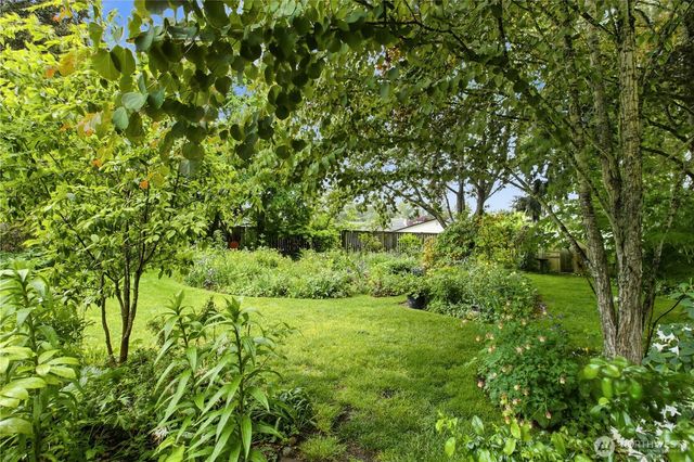 35413 11th Avenue SW, Federal Way, WA 98023
