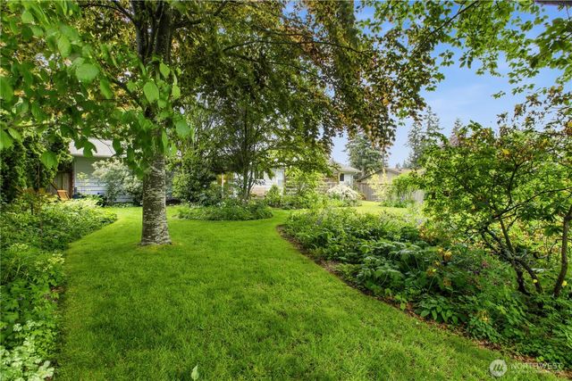 35413 11th Avenue SW, Federal Way, WA 98023