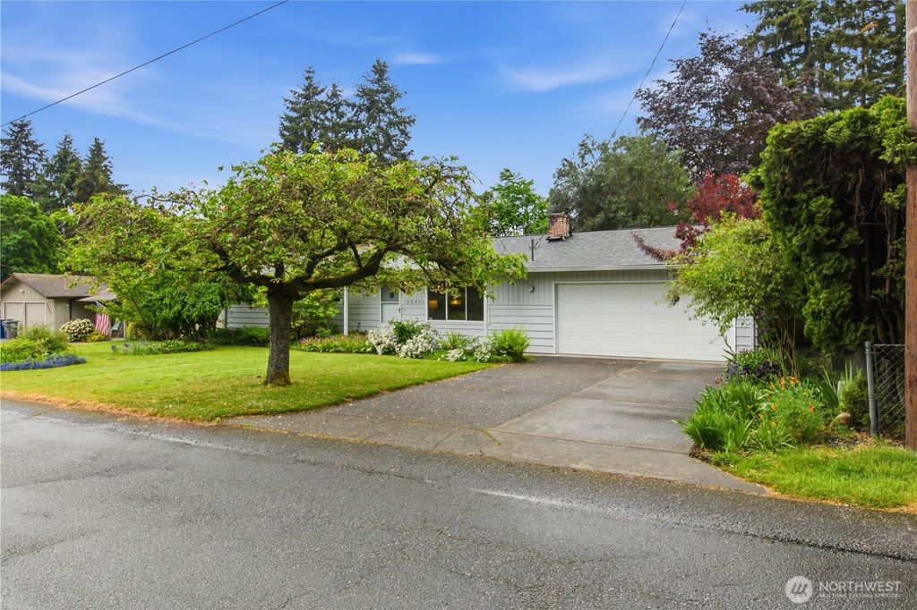 35413 11th Avenue SW, Federal Way, WA 98023