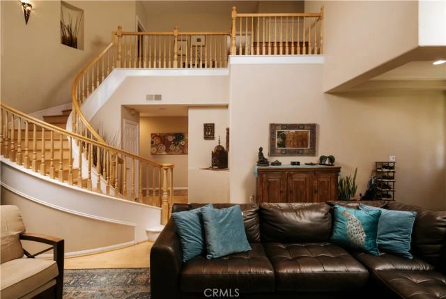 14709 Otsego, Sherman Oaks, CA 91403