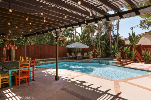 14709 Otsego, Sherman Oaks, CA 91403