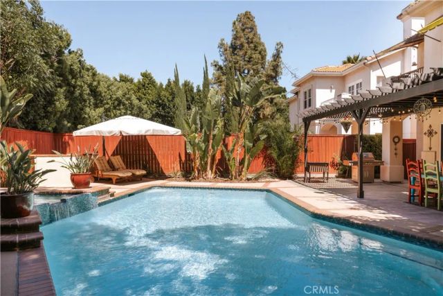 14709 Otsego, Sherman Oaks, CA 91403