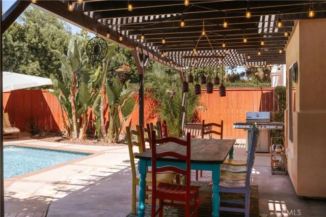 14709 Otsego, Sherman Oaks, CA 91403