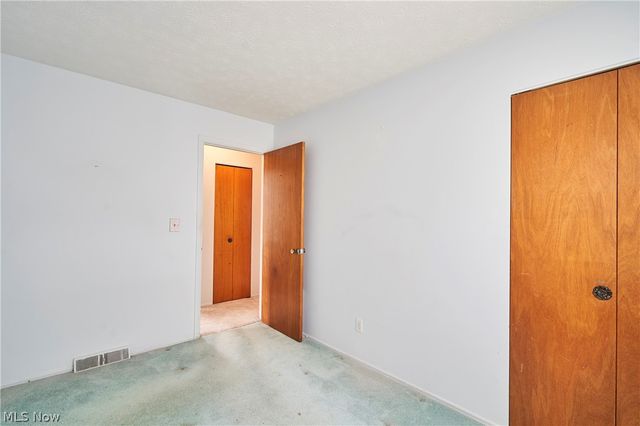 1451 Grand Boulevard, Barberton, OH 44203